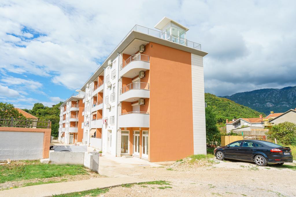 Apartment Vinograd Herceg Novi Exterior photo